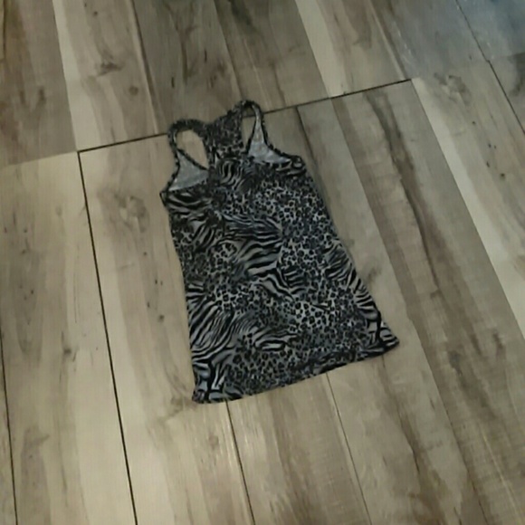 Wet Seal Tank Tops - Picture 3 of 5